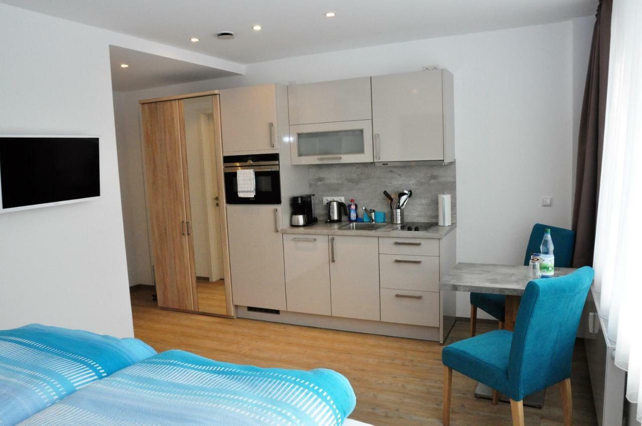 Apartments Am Freizeitpark Kriftel Екстер'єр фото