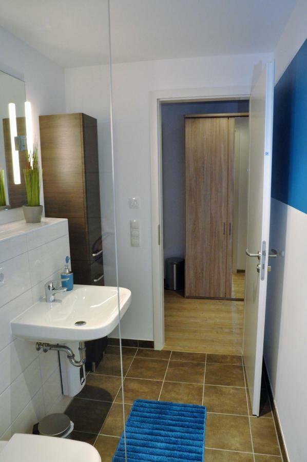 Apartments Am Freizeitpark Kriftel Екстер'єр фото
